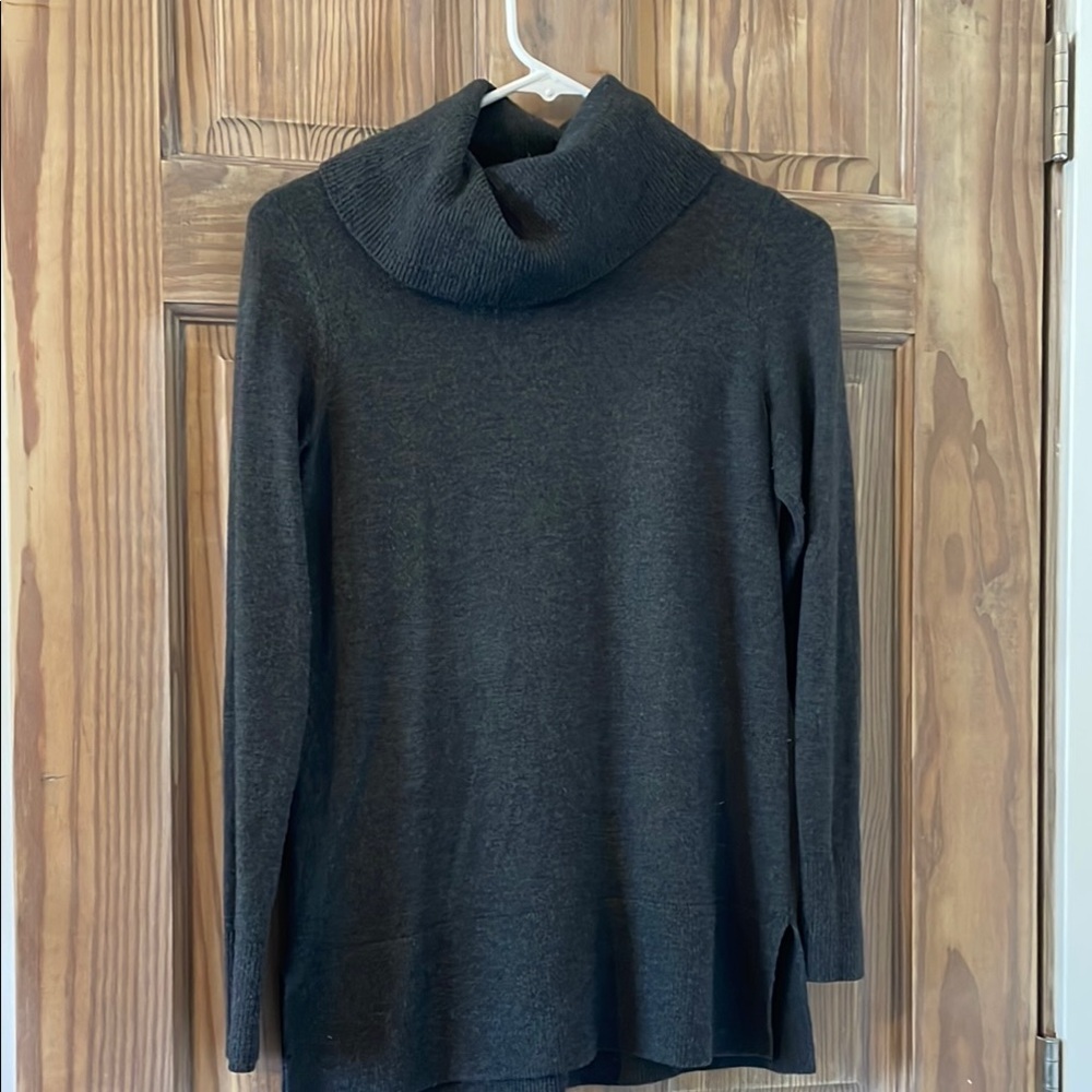 Women's Charcoal Gray Sweater
